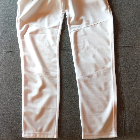 NWT Under Armour Boys Relaxed Fit Jogging Pants - Picture 12 of 16